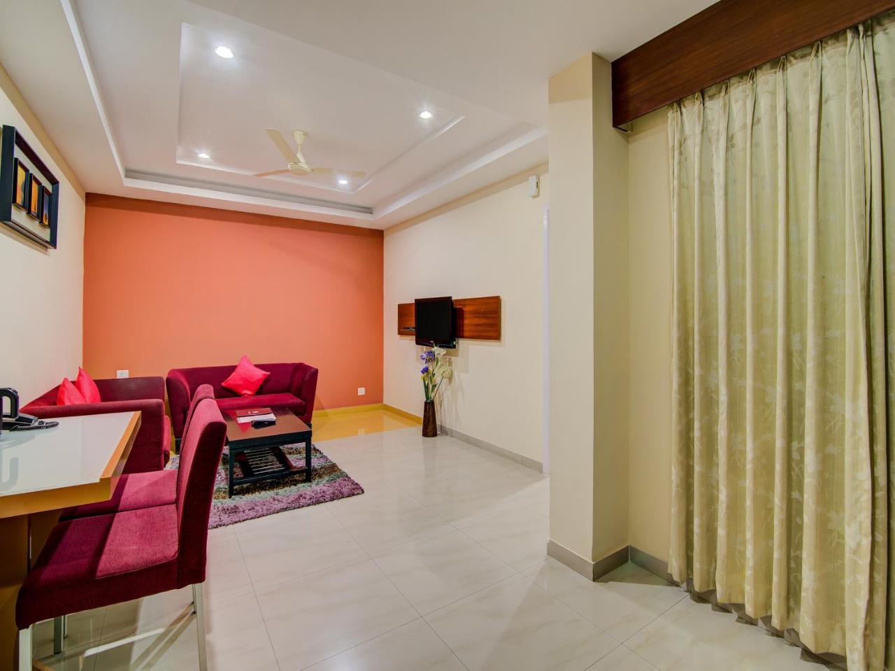 Gardeenia Comfortes Suites-Fully Vaccinated Staff Kammasandra Екстериор снимка