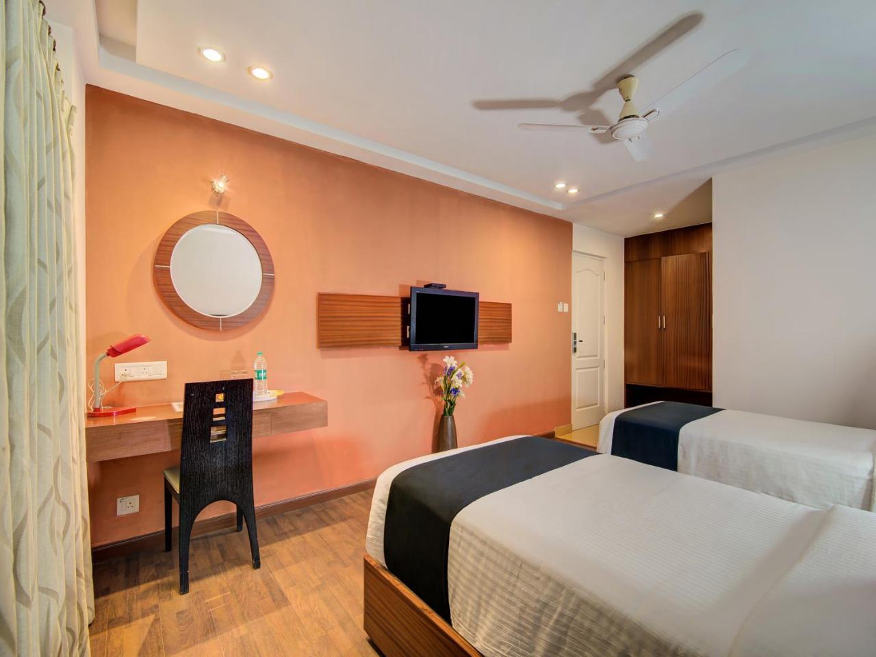 Gardeenia Comfortes Suites-Fully Vaccinated Staff Kammasandra Екстериор снимка