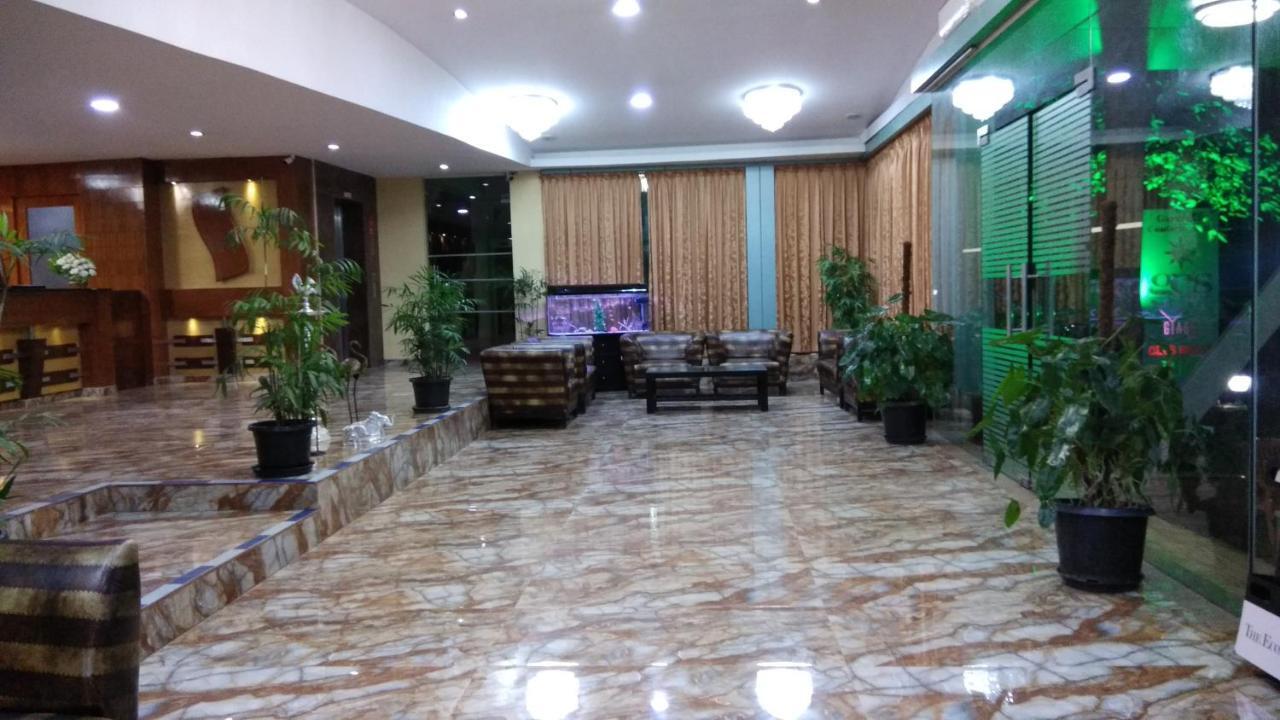 Gardeenia Comfortes Suites-Fully Vaccinated Staff Kammasandra Екстериор снимка